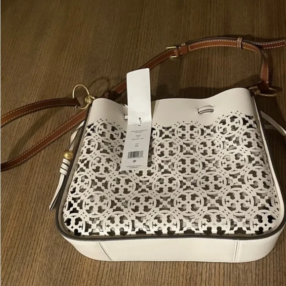 Tory Burch lazar bell bag 🔥🔥🔥🔥🔥SALE🔥🔥🔥🔥